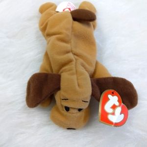 Teeny Beanie Babies, Bones the Dog